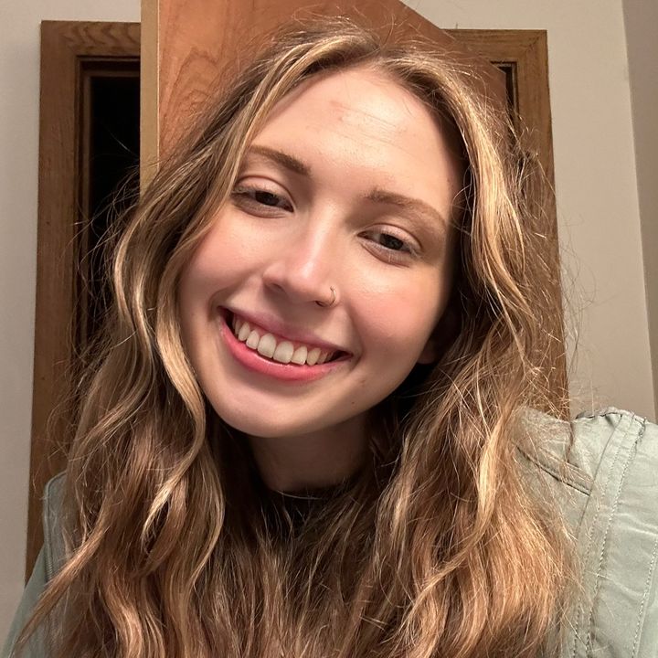 Profile Picture of sarah eliz (@@sarahandrews) on Tiktok