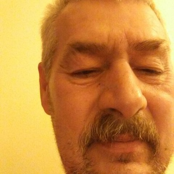 Profile Picture of Floyd Hill (@daddyofloyd1234) on Poshmark