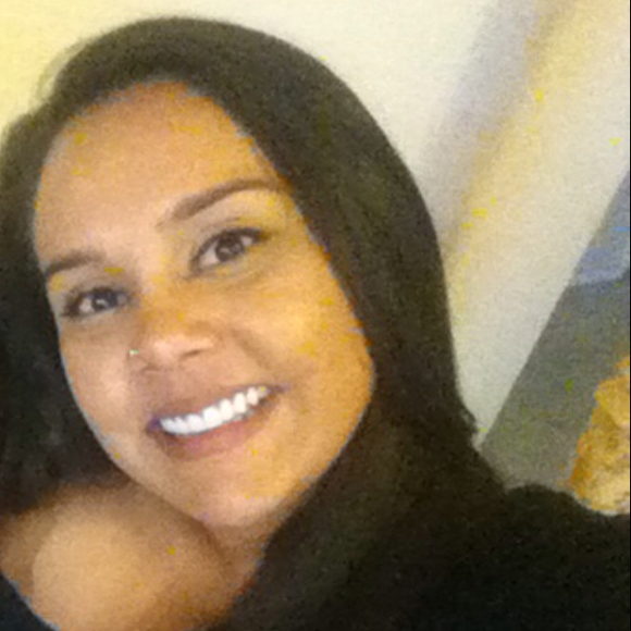 Profile Picture of Esha Singh (@eshasingh) on Poshmark