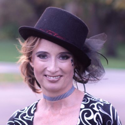Profile Picture of Laura Matthias Bendoly (@LauraBendoly) on Twitter