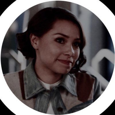 Profile Picture of NORA WEST-ALLEN (@OfElecticSpeed) on Twitter