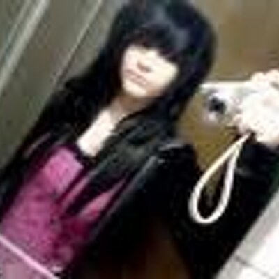 Haley Silver Gonzale - Twitter Profile Picture of Haley Silver Gonzale (@emoboysrhawt101) on Twitter