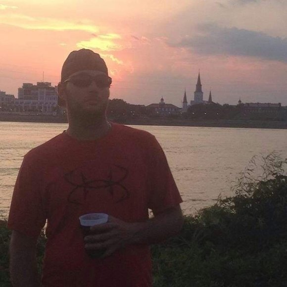Profile Picture of Shaun Hanson (@shanson1269) on Poshmark