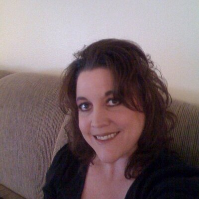 Profile Picture of Michele Fallon (@michelesmiles) on Twitter