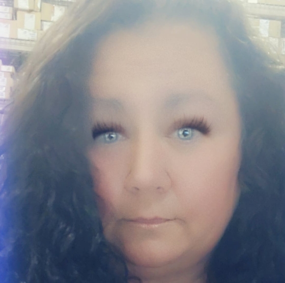 Profile Picture of Tanya Johnston (@jjohns7858) on Poshmark