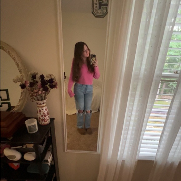 Profile Picture of Amelia Hockaday (@ameliahockadayy) on Poshmark