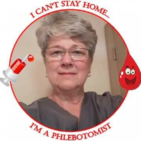 Profile Picture of Debbie Mckenna (@debbiemckenn758) on Poshmark