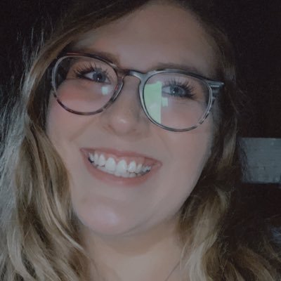 Profile Picture of Joanna Pitzulo (@joanna_leighh) on Twitter