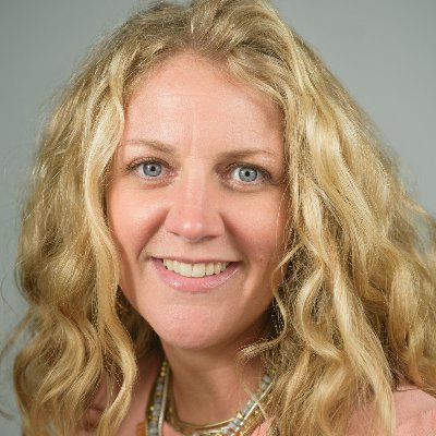 Profile Picture of Julia Dieter (@JuliaDieter2) on Twitter