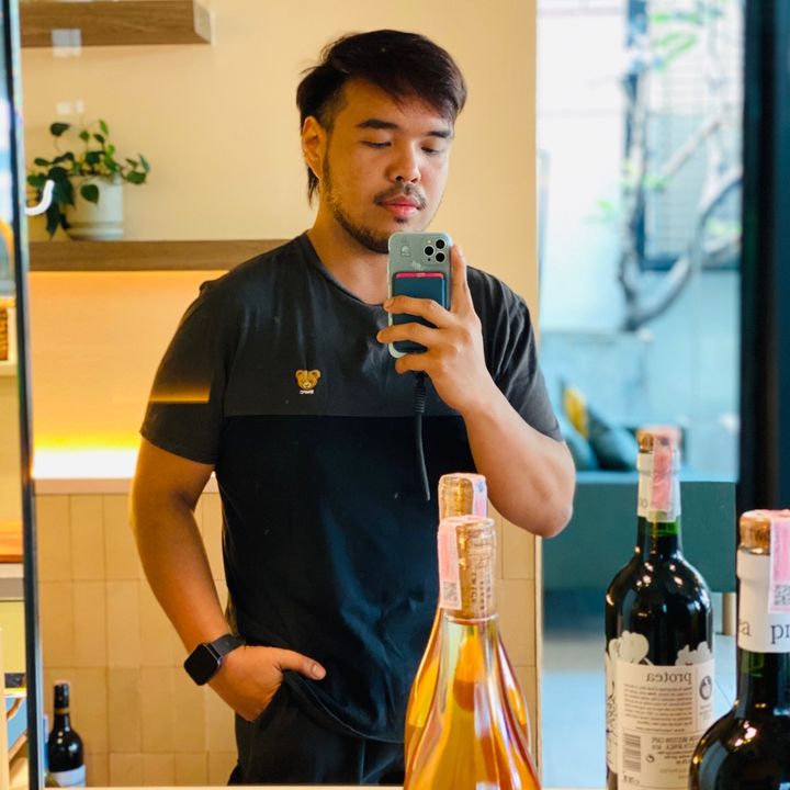 Profile Picture of Brent Erich 🇵🇭 (@bessmo13) on Tiktok