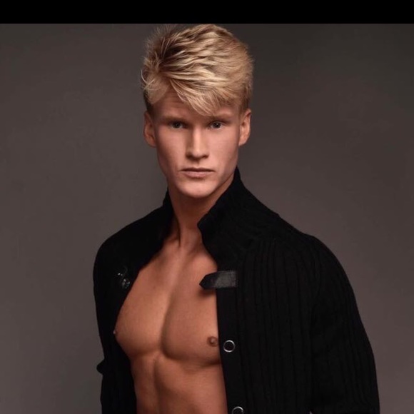 Seth Thorson - Poshmark Profile Picture of Seth Thorson (@seththorson) on Poshmark