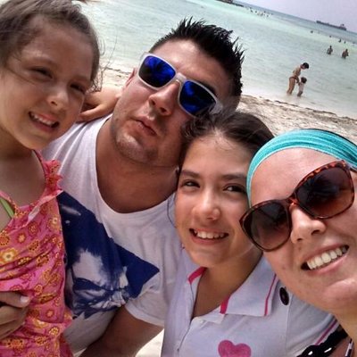 Profile Picture of Alvaro Santacruz (@ajsantacruz) on Twitter