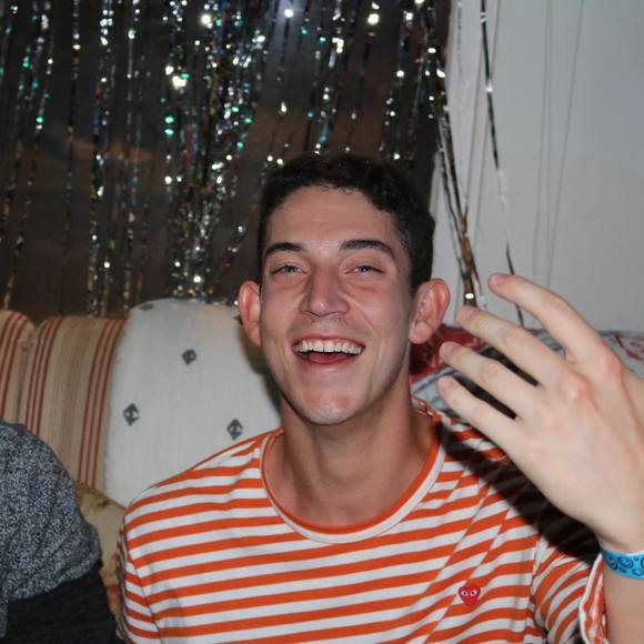 Profile Picture of Justin Tropp (@jstropp24) on Poshmark