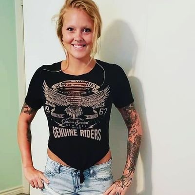 Profile Picture of Hayley Causey (@HayleyCausey) on Twitter
