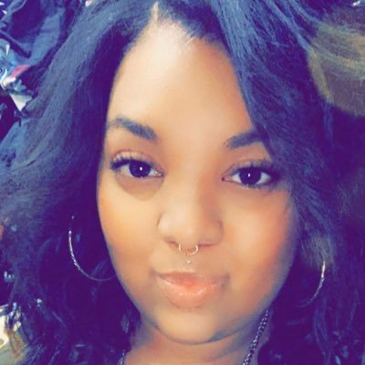 Profile Picture of Nikki Williams (@BeYOUtiful_007) on Twitter