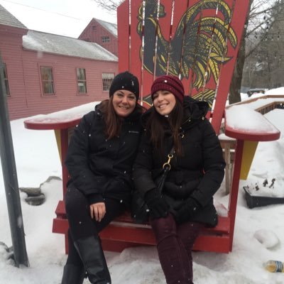 Profile Picture of Sara Holl (@CraigLegz) on Twitter