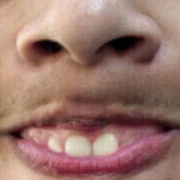 Profile Picture of Bryant Romero (@alienramen) on Poshmark