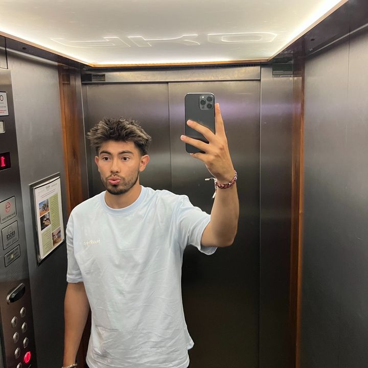 Profile Picture of arnold (@arnoldkindafunny) on Tiktok