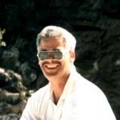 Profile Picture of Mike Winch (@mikewinch) on Twitter
