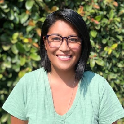 Profile Picture of Jackie Viernes Rogers (she/her) (@teachrogers) on Twitter