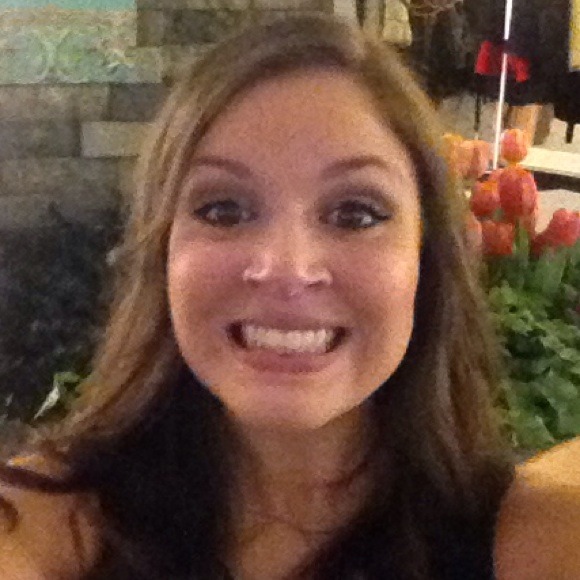 Profile Picture of Mary kate Mannion (@mkm42) on Poshmark