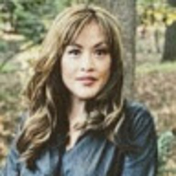 Profile Picture of Ernestine Greenly (@e_greenly) on Poshmark