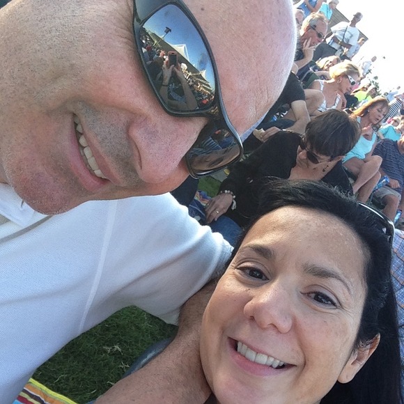 Elizabeth Veeser - Poshmark Profile Picture of Elizabeth Veeser (@elizabethdlpv) on Poshmark