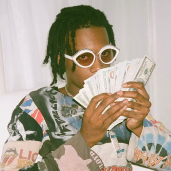 Profile Picture of Dorian Watts (@dorianwatts98) on Poshmark