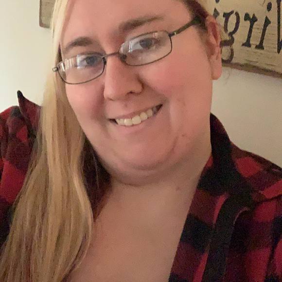 Profile Picture of Jessica Straw (@wszupmu4243) on Poshmark
