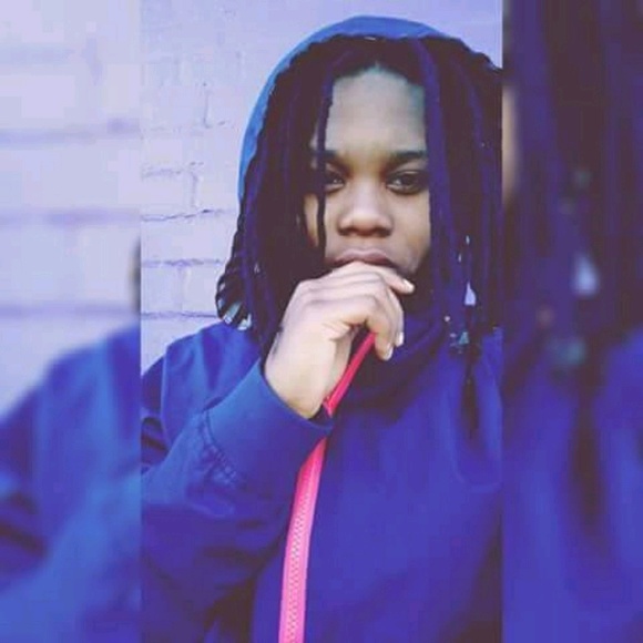 Profile Picture of Nay Alberty (@youngrichnay) on Poshmark