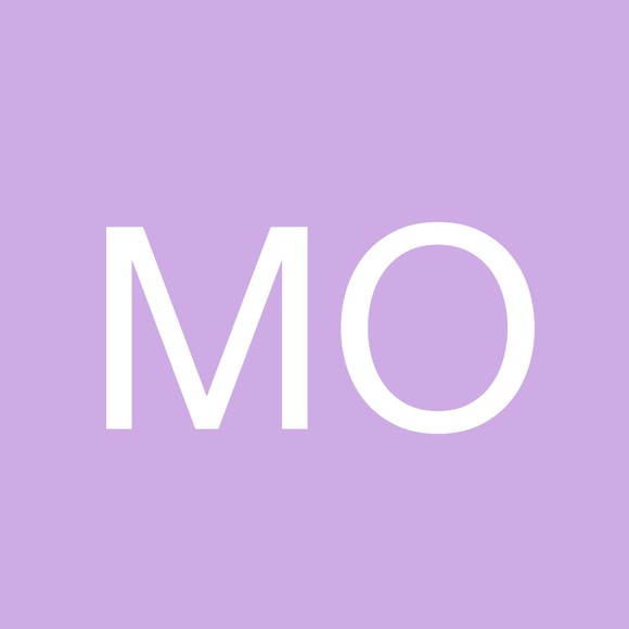 Profile Picture of Mary Osthoff (@maryosthoff) on Poshmark