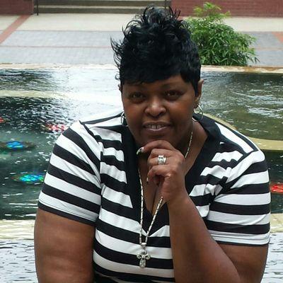 Profile Picture of Sherry Maxwell (@sherrymaxwell19) on Twitter