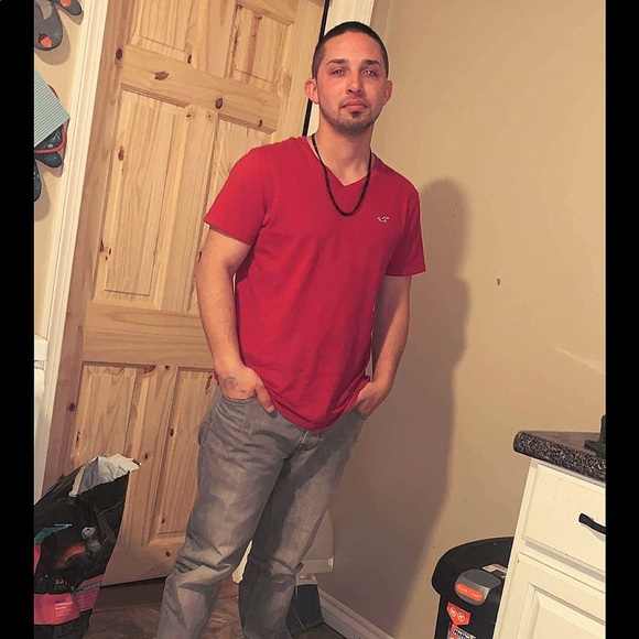 Profile Picture of Mark Fuller (@markfuller736) on Poshmark