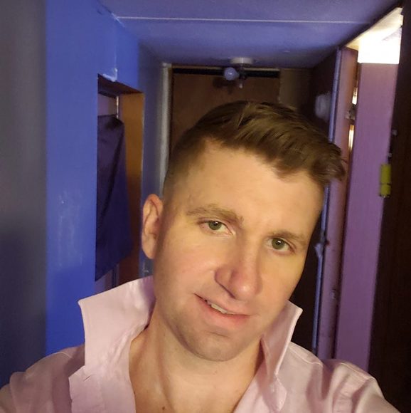 Profile Picture of Shawn Mcquarrie (@stuntman99007) on Poshmark