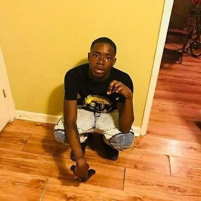 Profile Picture of Ypc_Dee (@Darrell27054065) on Twitter