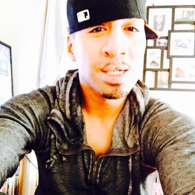 Profile Picture of Ray. (@JayTia13) on Twitter