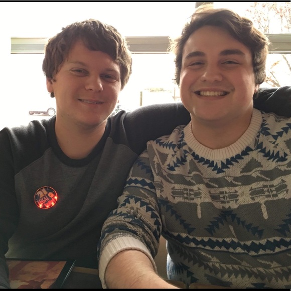 Profile Picture of Joshua Shane (@joshuashane525) on Poshmark