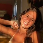 Maria Clara 🥀 - Instagram Profile Picture of Maria Clara 🥀 (@mclara_badin) on Instagram