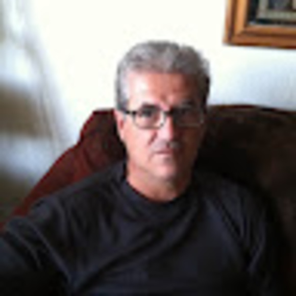 Jesse Machinena - Poshmark Profile Picture of Jesse Machinena (@jessemachinena) on Poshmark