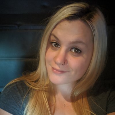 Profile Picture of Bianca DiMinico (@BiancaDiminico) on Twitter