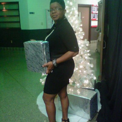 Profile Picture of Monica Smart (@82tiger) on Twitter