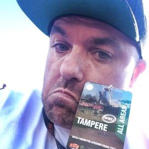 Profile Picture of Stuart Smart (@Smart302002) on Twitter