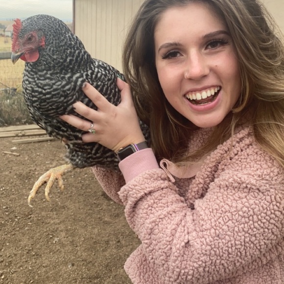 Profile Picture of Jaylee Gouged (@gougerjj) on Poshmark