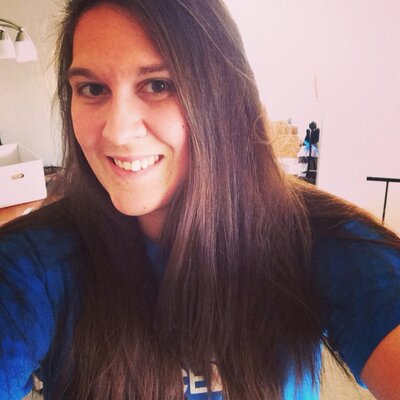 Profile Picture of Stephanie Clapper (@callmeclapper) on Twitter
