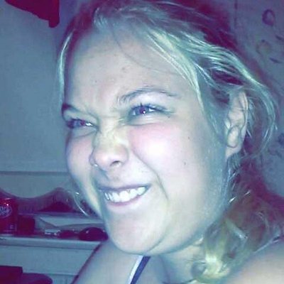 Profile Picture of Desi Hupp (@DesiandJosh13) on Twitter