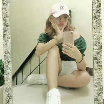 Profile Picture of K Y L I E 🦋 (@kriskyle03) on Twitter