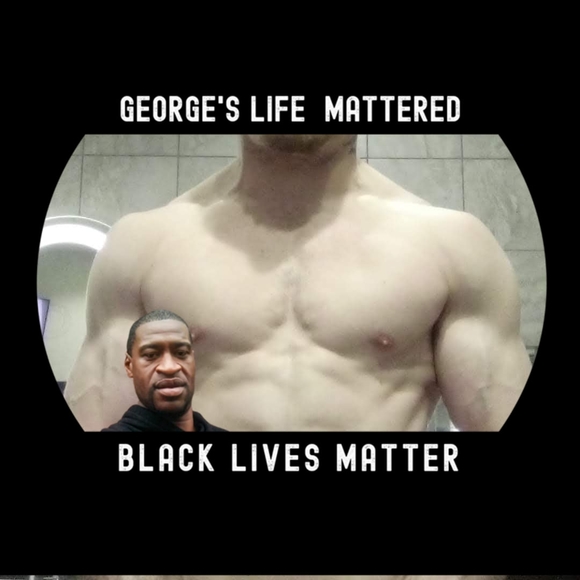 Profile Picture of Damian Wallace (@dw1326061) on Poshmark