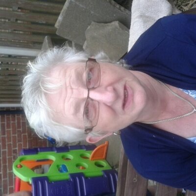 Profile Picture of Pauline Nicholson (@pauline_1945) on Twitter