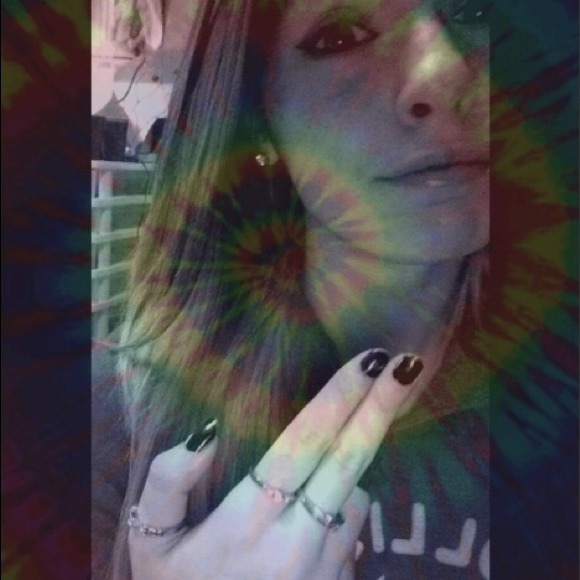 Profile Picture of Autumn Baumeister (@autuummn) on Poshmark