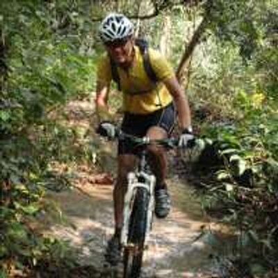 Profile Picture of John Chua (@johnicology) on Twitter